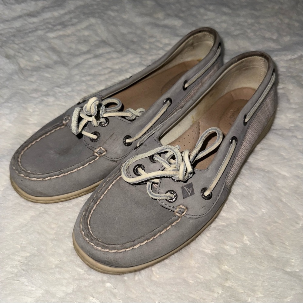 Gray sperry Boat Shoes with cream Laces